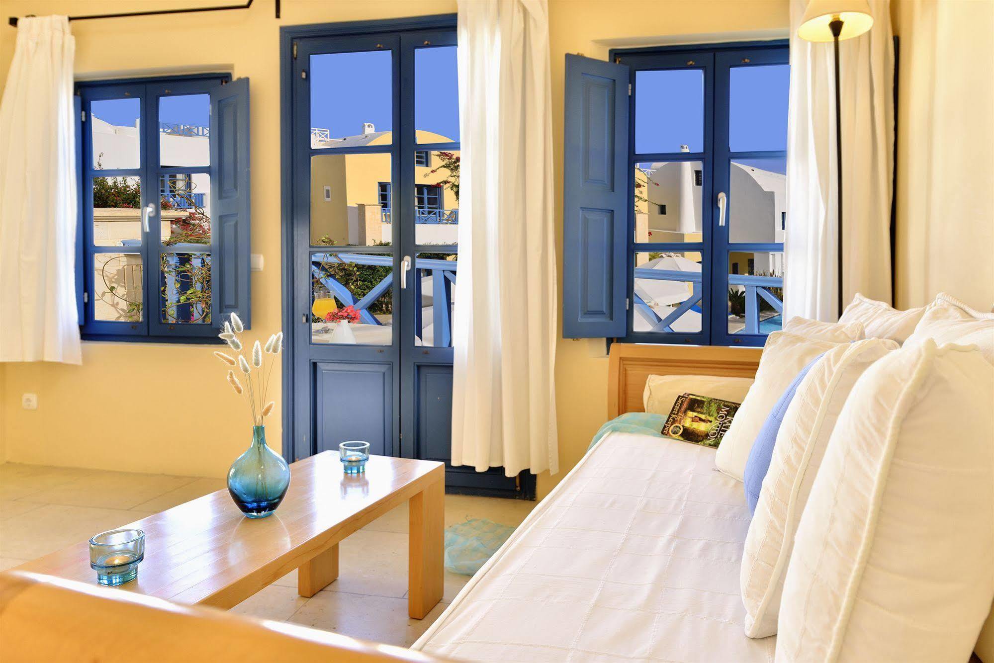 Tamarix Del Mar Suites Kamari  Ngoại thất bức ảnh