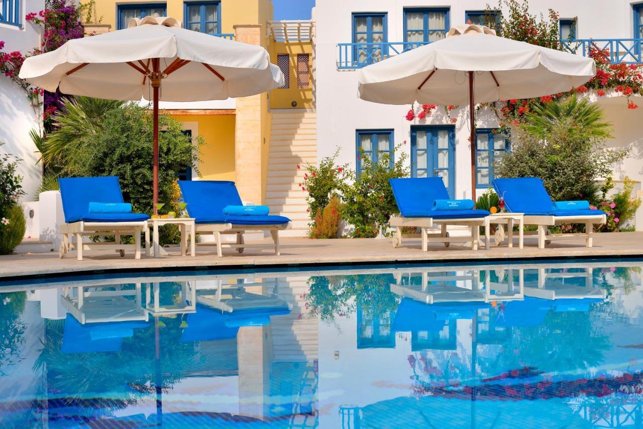 Tamarix Del Mar Suites Kamari  Ngoại thất bức ảnh